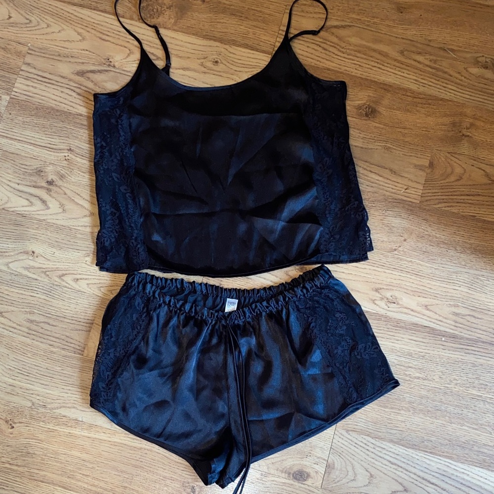 NWOT cami shorts set
